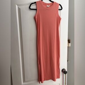 Chic Sleeveless Coral Midi Dress